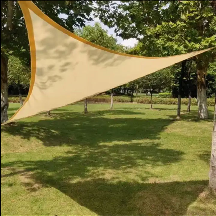 Vela de sombra triangular HDPE